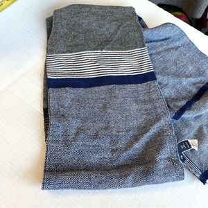 Gap multicolored unisex Merino wool scarf